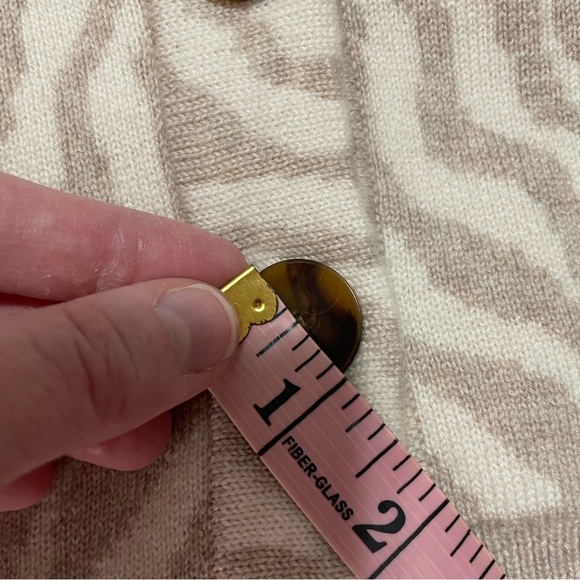 Ulla Johnson | Cici Wool Zebra Balloon Sleeve Cardigan - Picture 14 of 15